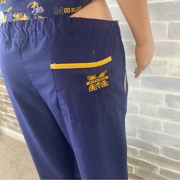 Scrub Dudz Michigan Wolverine Drawstring Scrub Pants Blue & Maize Size Medium - Picture 7 of 9